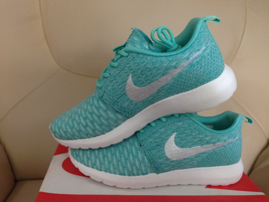 NIKE Roshe II Women Flyknit--067